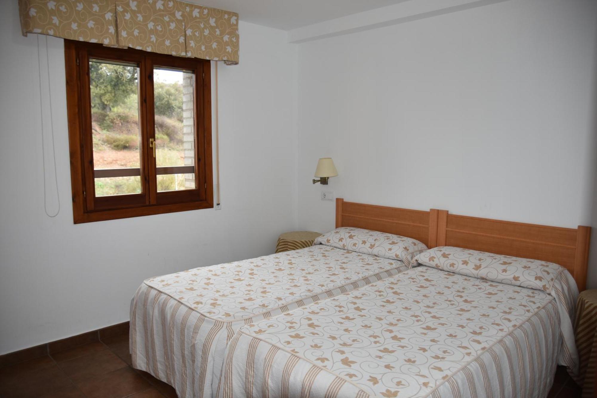 Aparthotel Tres Caminos El Grado Luaran gambar