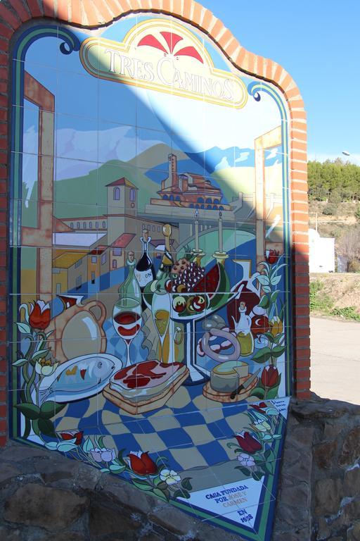 Aparthotel Tres Caminos El Grado Luaran gambar